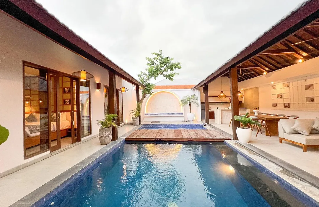 Apple Villa & Suite Seminyak-1