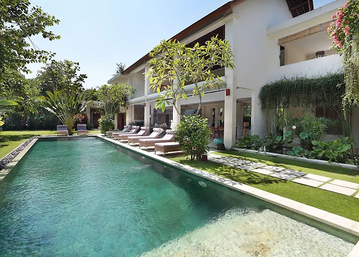 Villa Bali Asri Batubelig Seminyak 